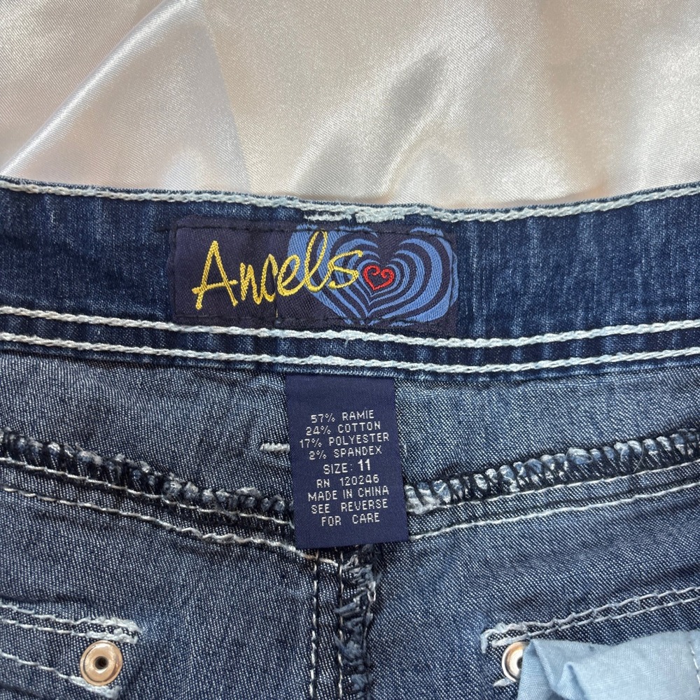 Angels Forever Young Womens Distressed Denim Shorts Dark Wash Thick Stitch Sz 11 - Picture 5 of 6